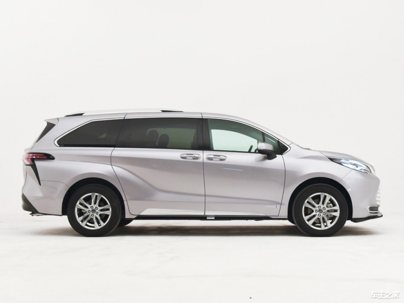 赛那SIENNA 全部在售 2024款 2023款 2021款成都赛那SIENNA降2.20万 最低仅售27.78万