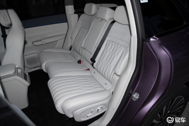 30万预算家用SUV 星纪元ET和理想L6如何选