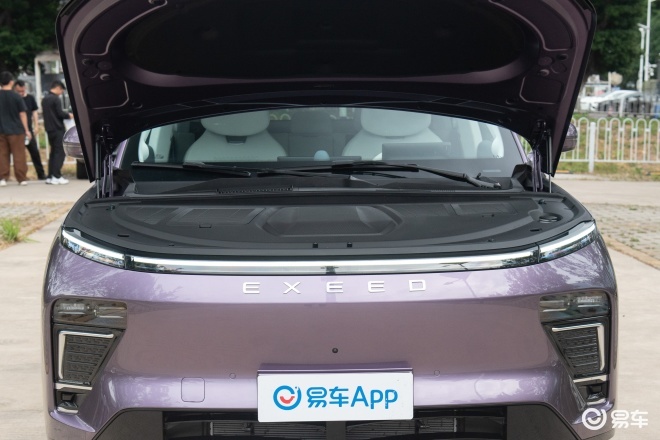 30万预算家用SUV 星纪元ET和理想L6如何选