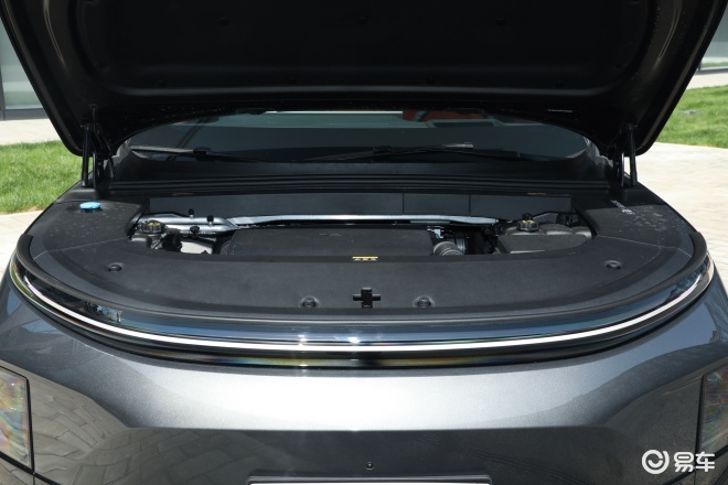 30万预算家用SUV 星纪元ET和理想L6如何选