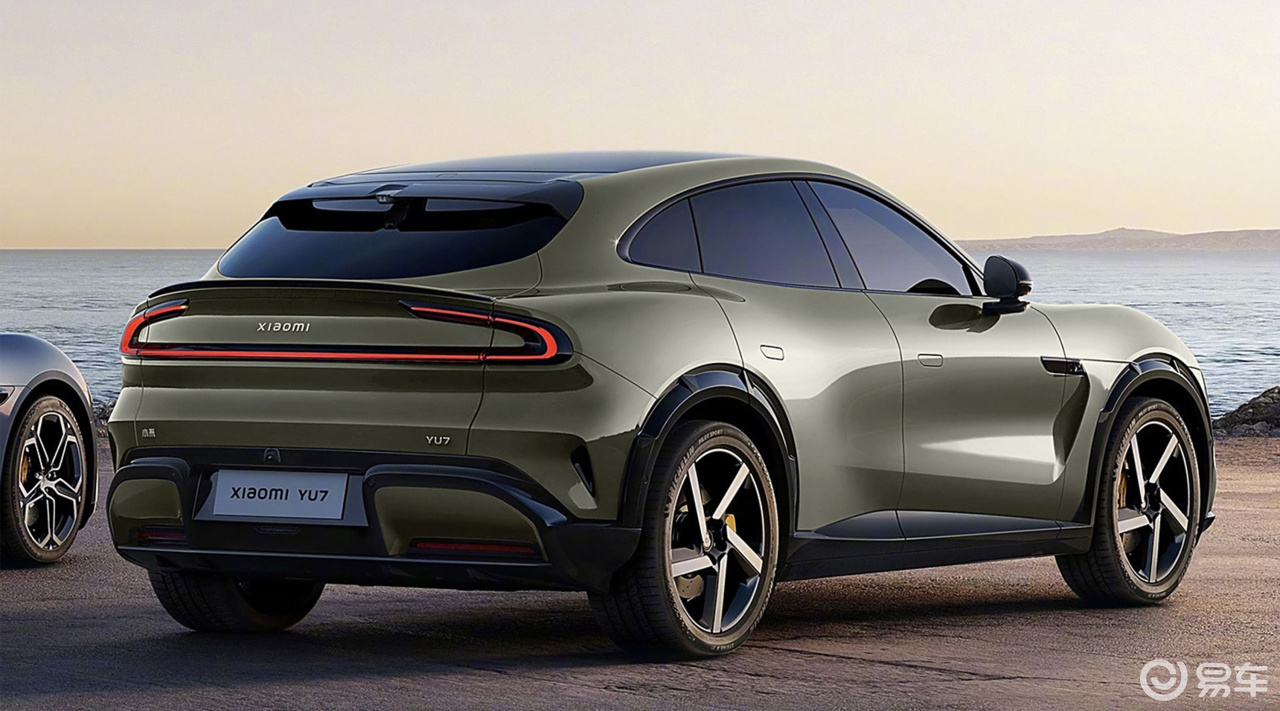 “抢跑”小米YU7？焕新版Model Y“备战”了什么？