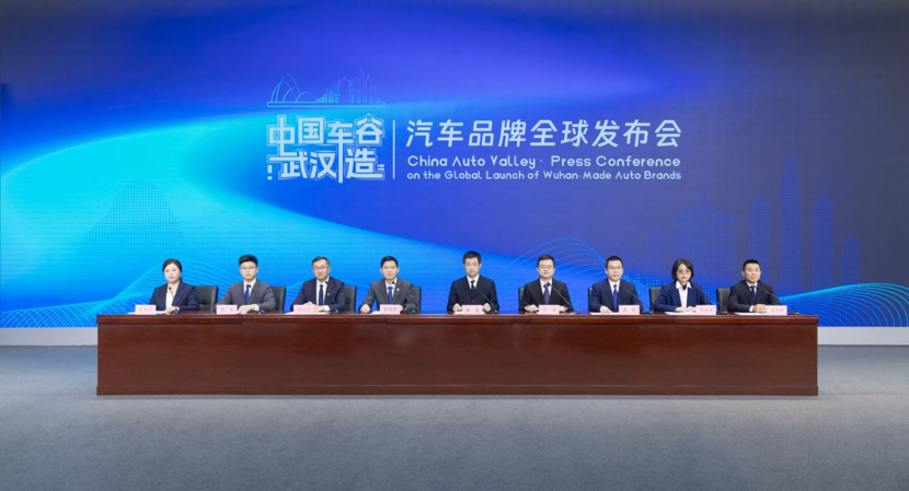 全球目光聚焦中国车谷 东风汽车展示智能化时代“含新量”