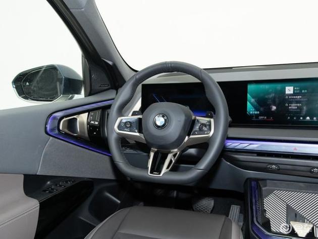 宝马X3：豪华中型SUV，2.0T动力强劲，6.6秒加速，驾驶体验出众