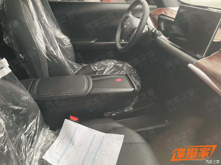 东风纳米06内饰谍照曝光 采用家族式设计 后排空间很充裕？,东风纳米06内饰谍照曝光 采用家族式设计 后排空间很充裕？