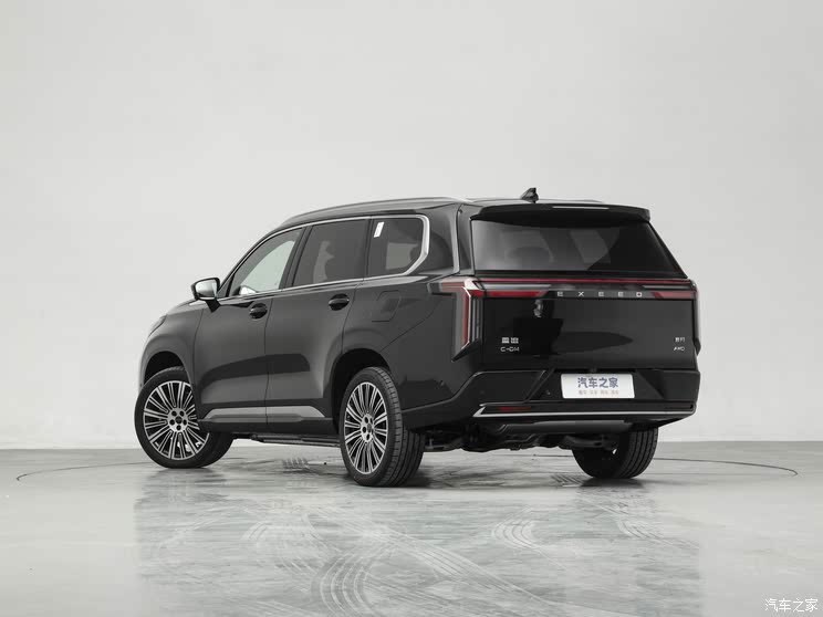 1.5T插混+标配四驱/纯电续航180km 售20.99万起 星途揽月C-DM上市