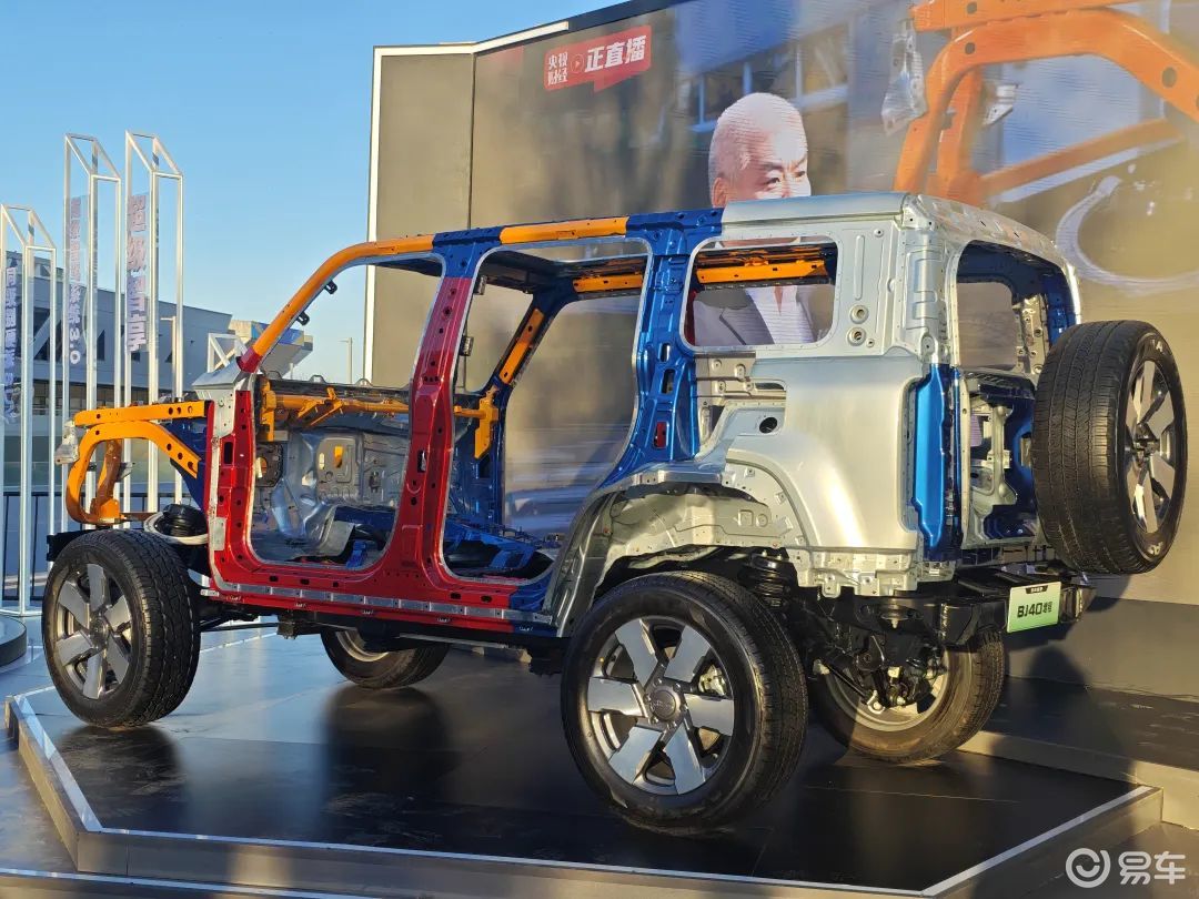 北京越野 BJ40 增程上市，指导价 17.98 万元起