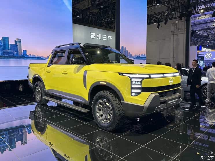全新雷克萨斯ES/极氪9X/仰望U8L等 2025上海车展新车汇总（下）