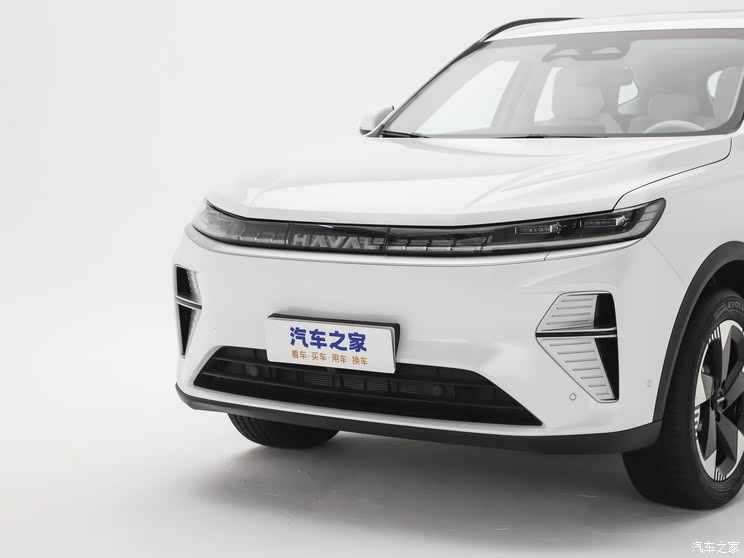 全新雷克萨斯ES/极氪9X/仰望U8L等 2025上海车展新车汇总（下）