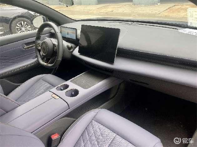 从央视合作伙伴到马术冠军赛指定用车，这台家轿凭什么破圈