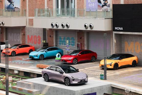 11.98万起！小鹏MONA M03加推4款新版型上市