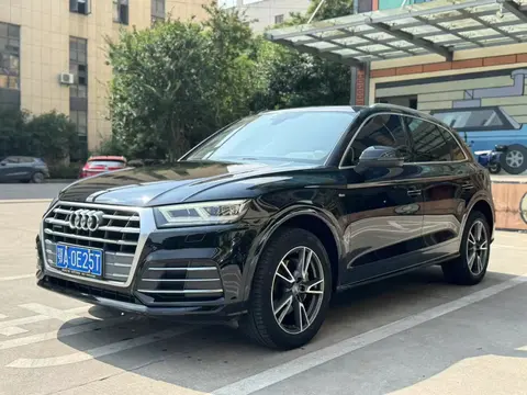 13万多拿下奥迪Q5L,圆你豪华SUV梦,家用代步很合适?