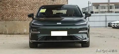11万买中大型车？这款国产神车让BBA都慌了！