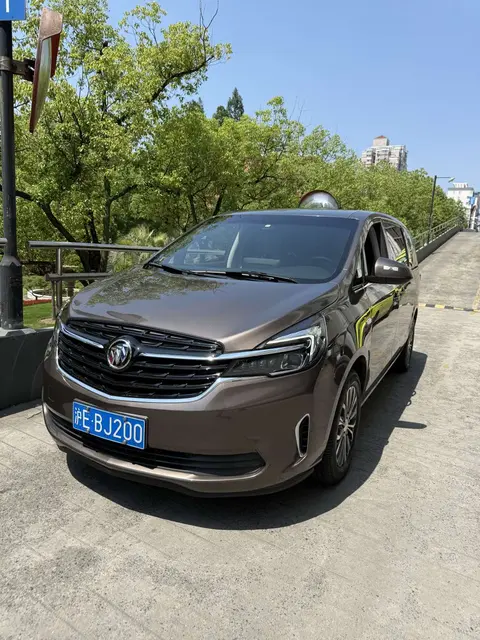 2021年别克GL8,5.9万公里,宜商宜家,12.9万拿下!