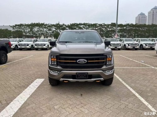 福特F-150美版 全部在售 2024款 2023款 2022款 2020款现购福特F150享36.8万优惠 最低58万