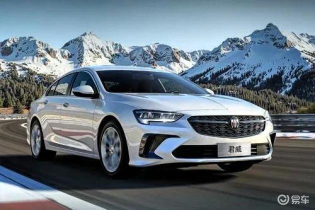 10万搞定B级车，2025口碑佳作，省油又舒心