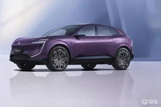 阿维塔07 vs 理想L6：科技控购车指南