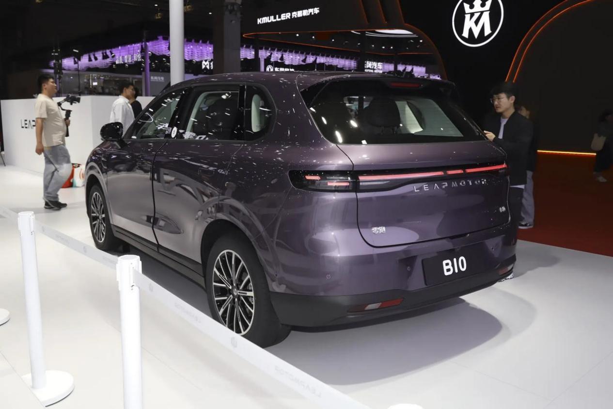 顶配之间对决，零跑B10、深蓝S05、银河E5，谁更香？