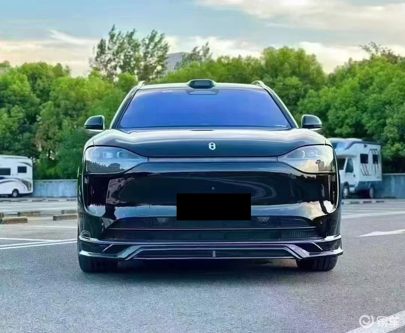 问界 M9 改 BSKT 小包围，直接逆袭成黑武士