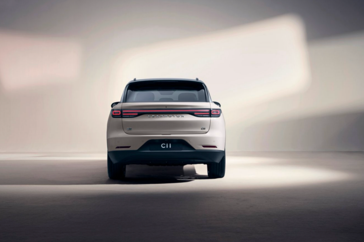 零跑全新C11与比亚迪宋PLUS新能源，到底谁更强？