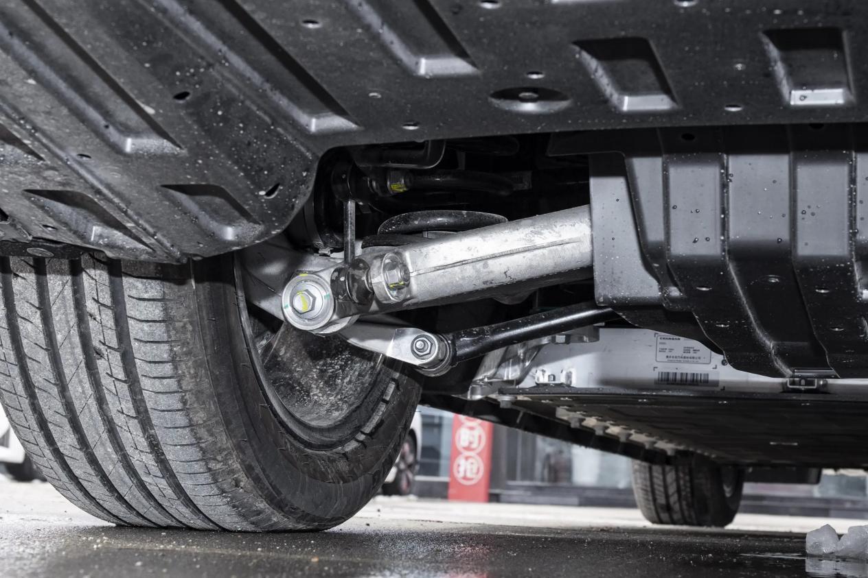 长安启源A07对比日产N7，都是家用好手，选央企还是日企