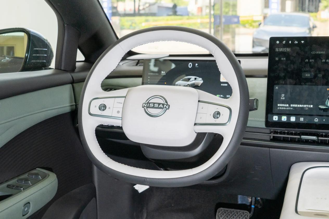 长安启源A07对比日产N7，都是家用好手，选央企还是日企