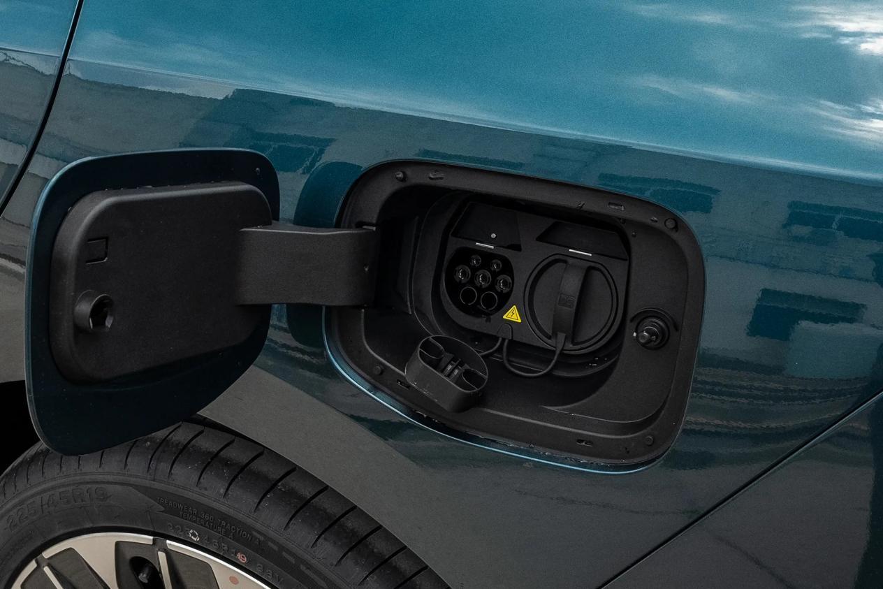 长安启源A07对比日产N7，都是家用好手，选央企还是日企