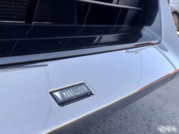 丰田威尔法30系：外观改装，演绎低调奢华的个性蜕变