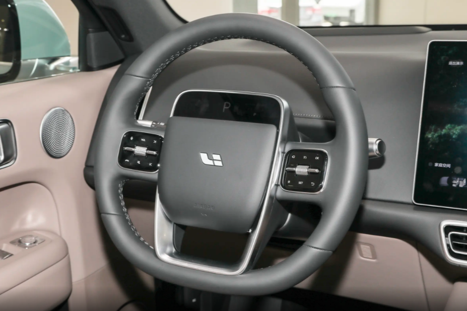 和理想L7的区别在哪里,这车月销量一万多台,选它是明智的