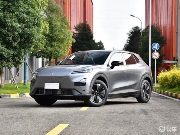 女生买车，零跑B10对比深蓝S05、领克Z20，怎么选？