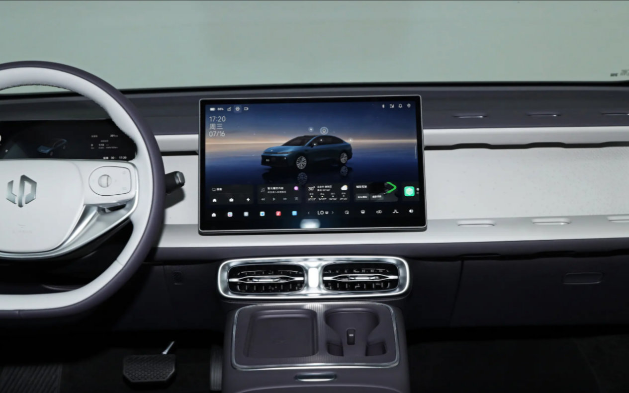 零跑B01、秦L EV、海豹06 EV深度对比,谁值得选