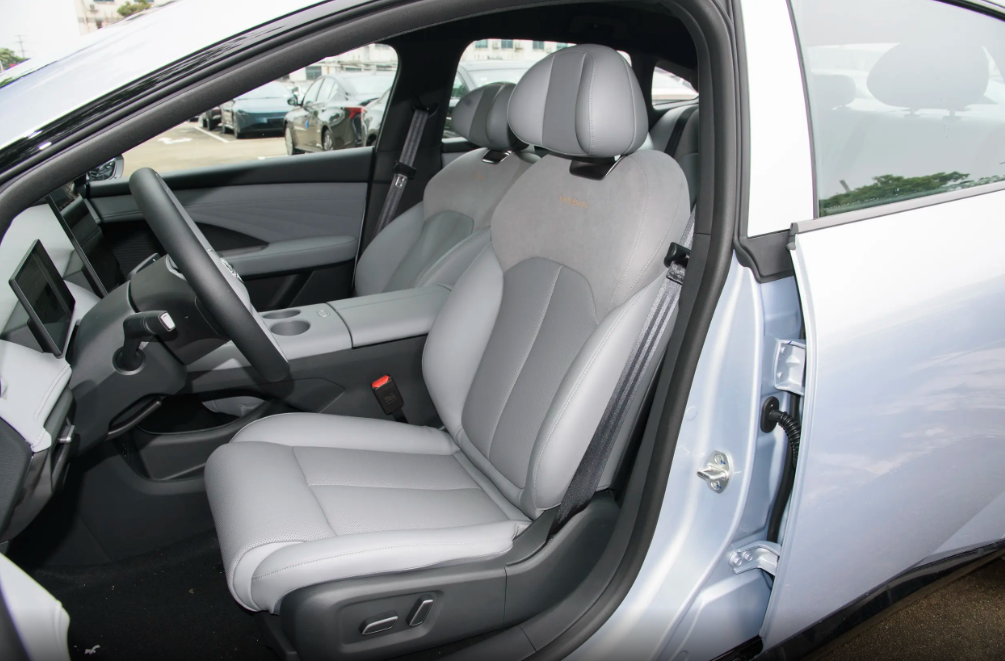 对比长安启源A07和日产N7，央企与日系新能源有何差别？