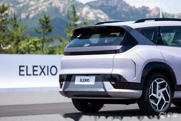 190km/h＋侧翻体验│我隐约发现EO（ELEXIO）的售价好像是……