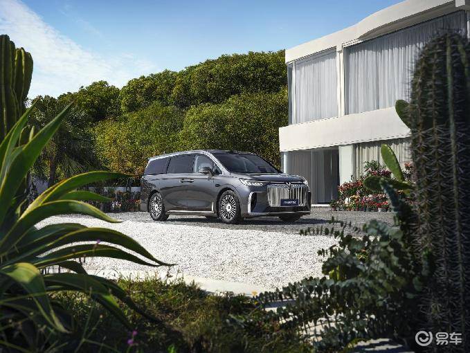 同比大涨102%！岚图汽车7月交付12135辆