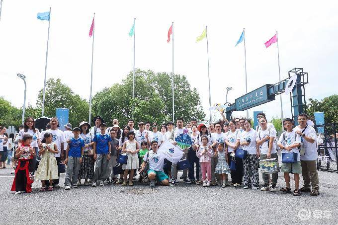 同比大涨102%！岚图汽车7月交付12135辆