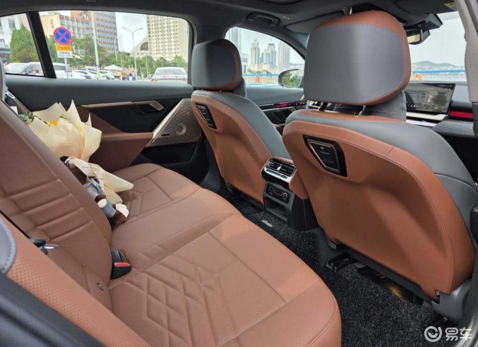 上市都说改款“失败”,如今直降15万,单月卖13299台