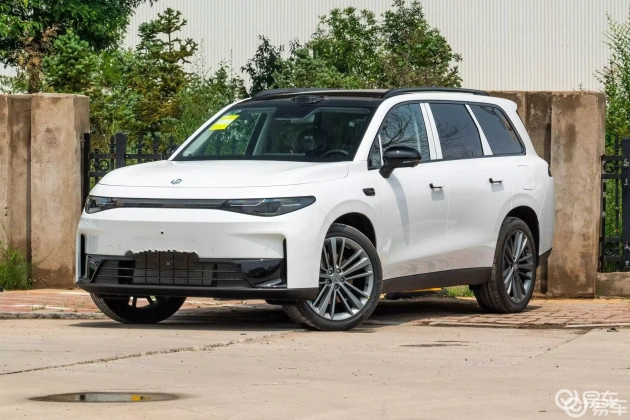 零跑C16对传祺向往S7：新能源中大型SUV王者