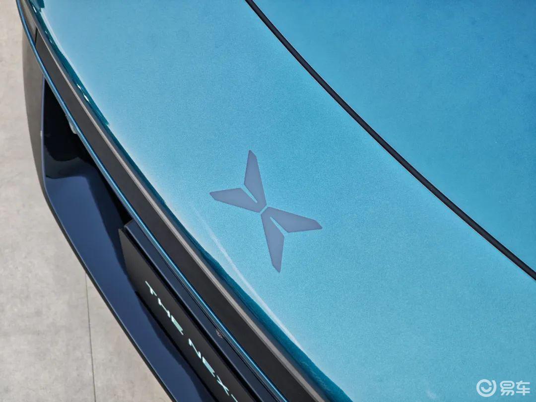 小鹏P7的屁股撞不凹了