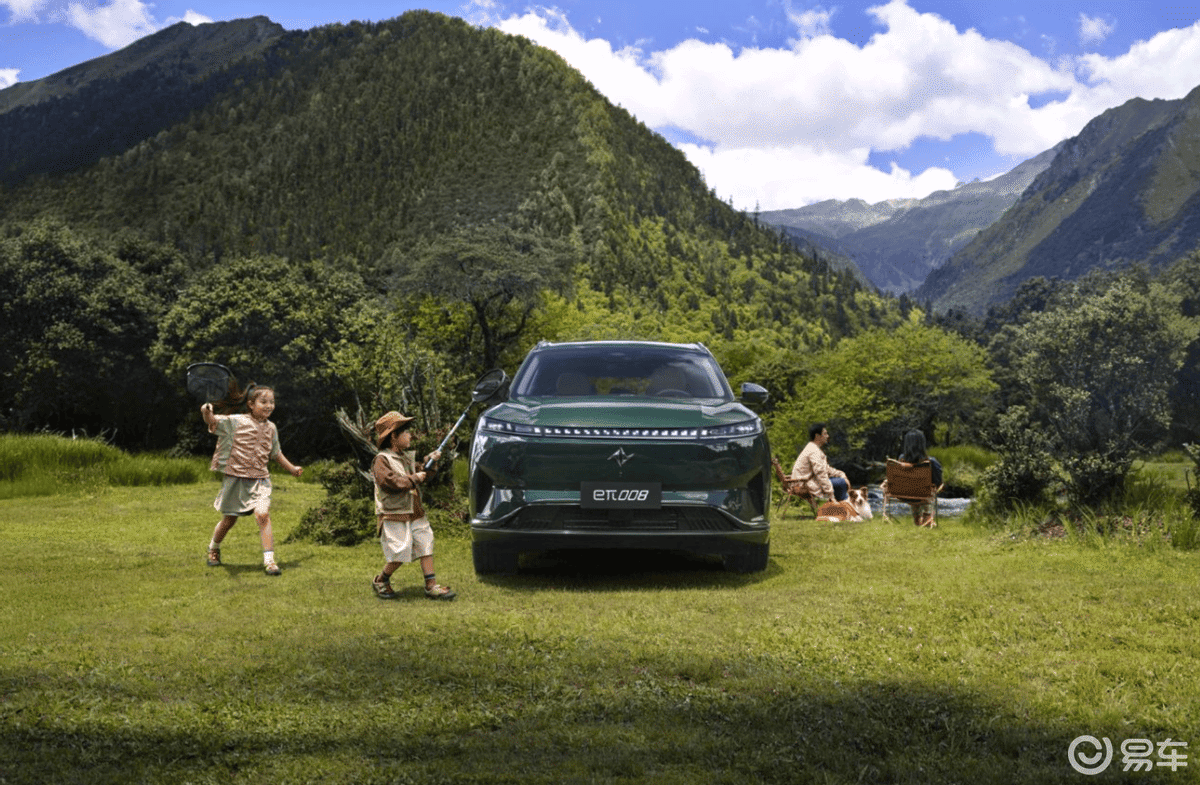 20万级大六座SUV！eπ008与零跑C16，谁更实用？