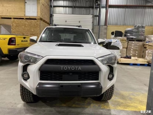 超霸加版 全部在售 2024款 2023款 2022款 2021款 2020款 2019款四川腾达东远名车超霸加版团购钜惠3.5万 仅售66万