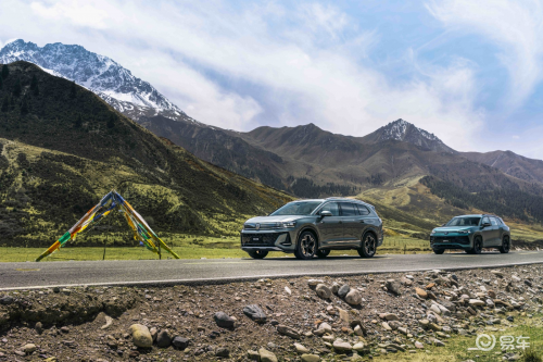 全新揽境VS途昂：一汽-大众旗舰SUV的豪华对决