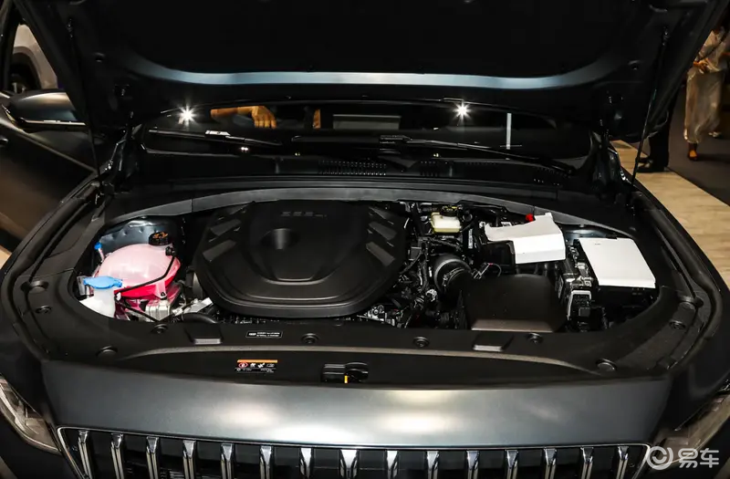 10万左右买高性能品质家轿,艾瑞泽8和星瑞到底该选谁?