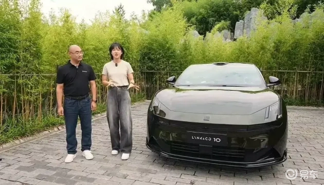 领克10 EM-P AI电混革新混动性能