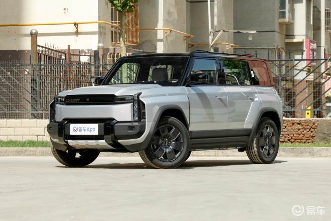 奇瑞风云X3家族上市 售8.99万元起