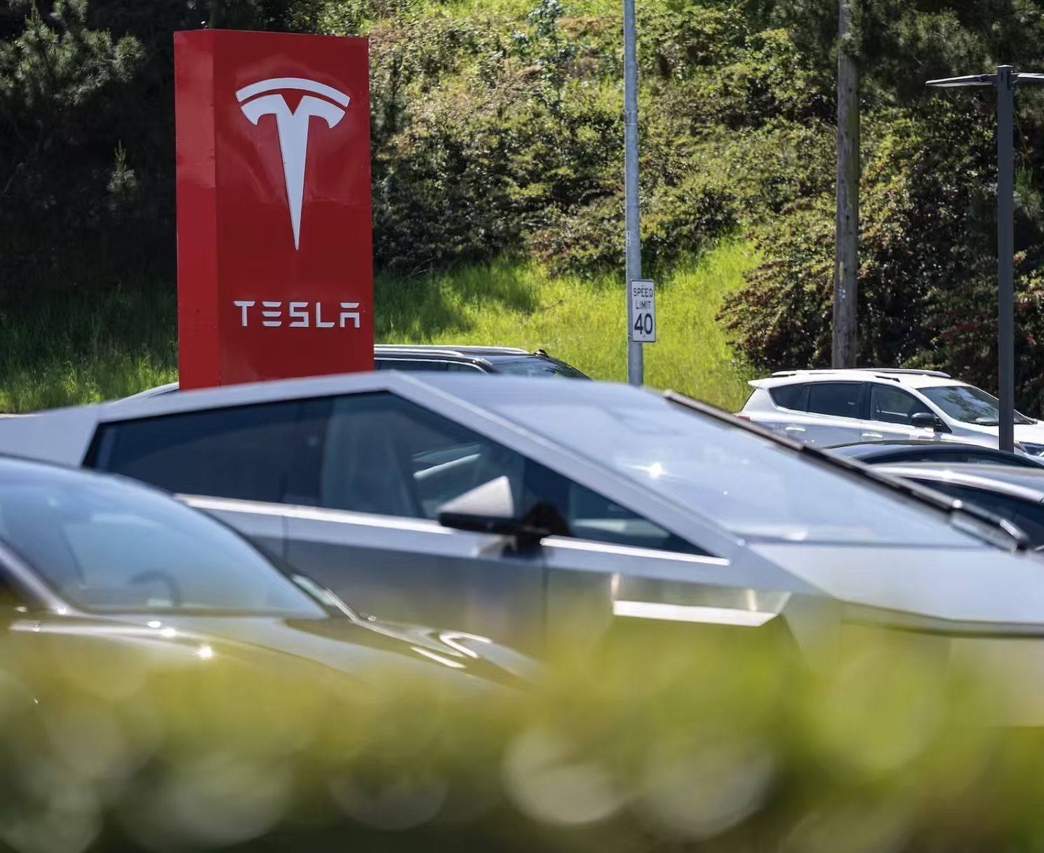 特斯拉达成保密协议，和解自动驾驶致命诉讼