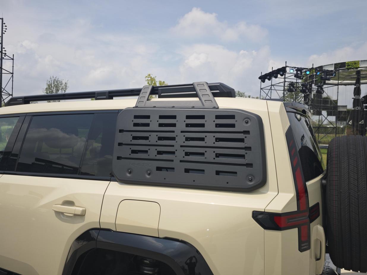 31.99万起!东风+华为+硬派越野猛士M817正式上市