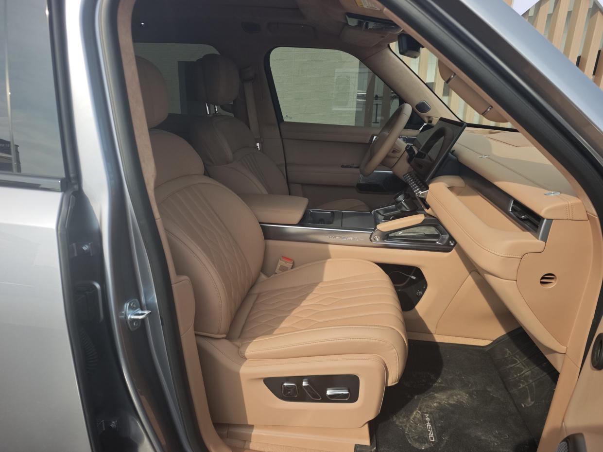 31.99万起!东风+华为+硬派越野猛士M817正式上市