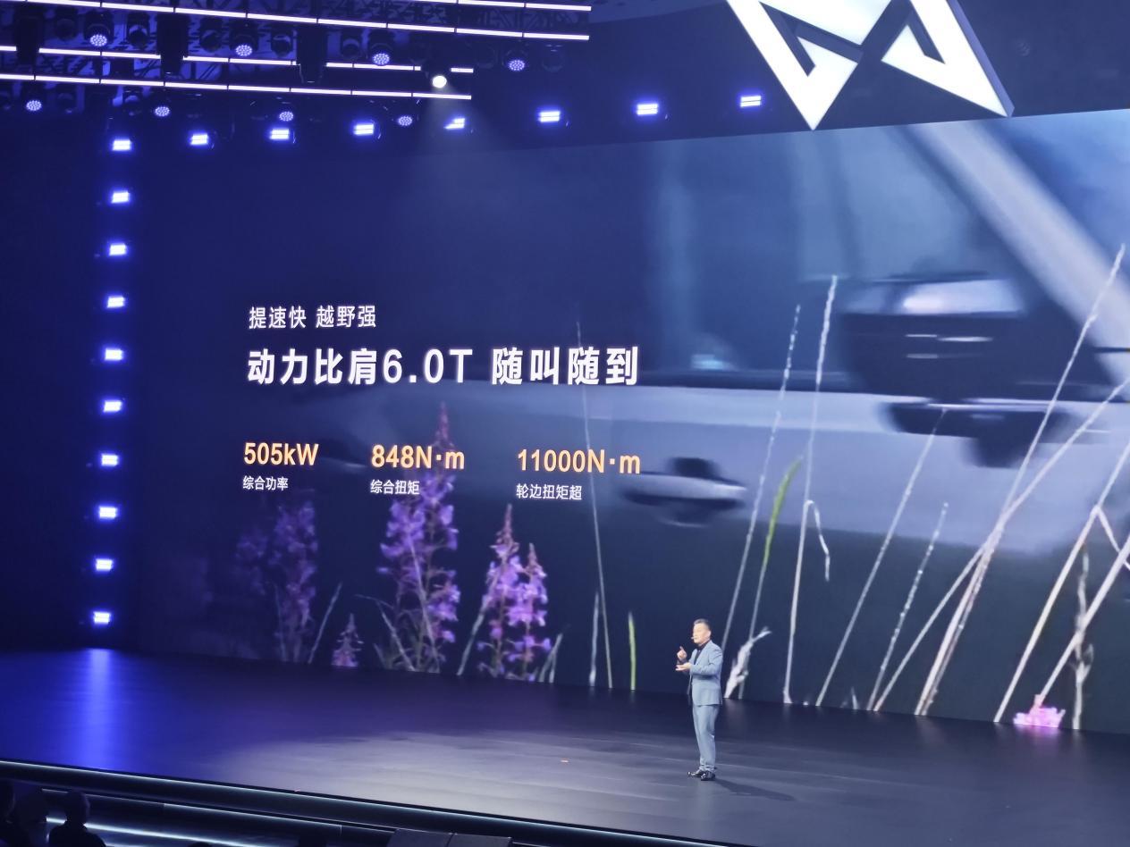 31.99万起!东风+华为+硬派越野猛士M817正式上市