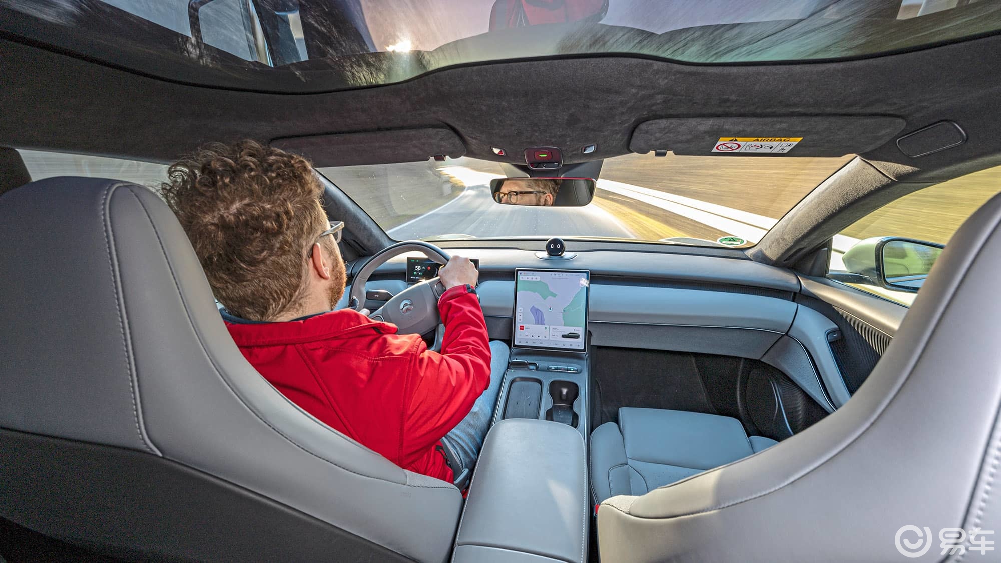 传统与创新的较量，四款纯电旅行车谁能拔得头筹？