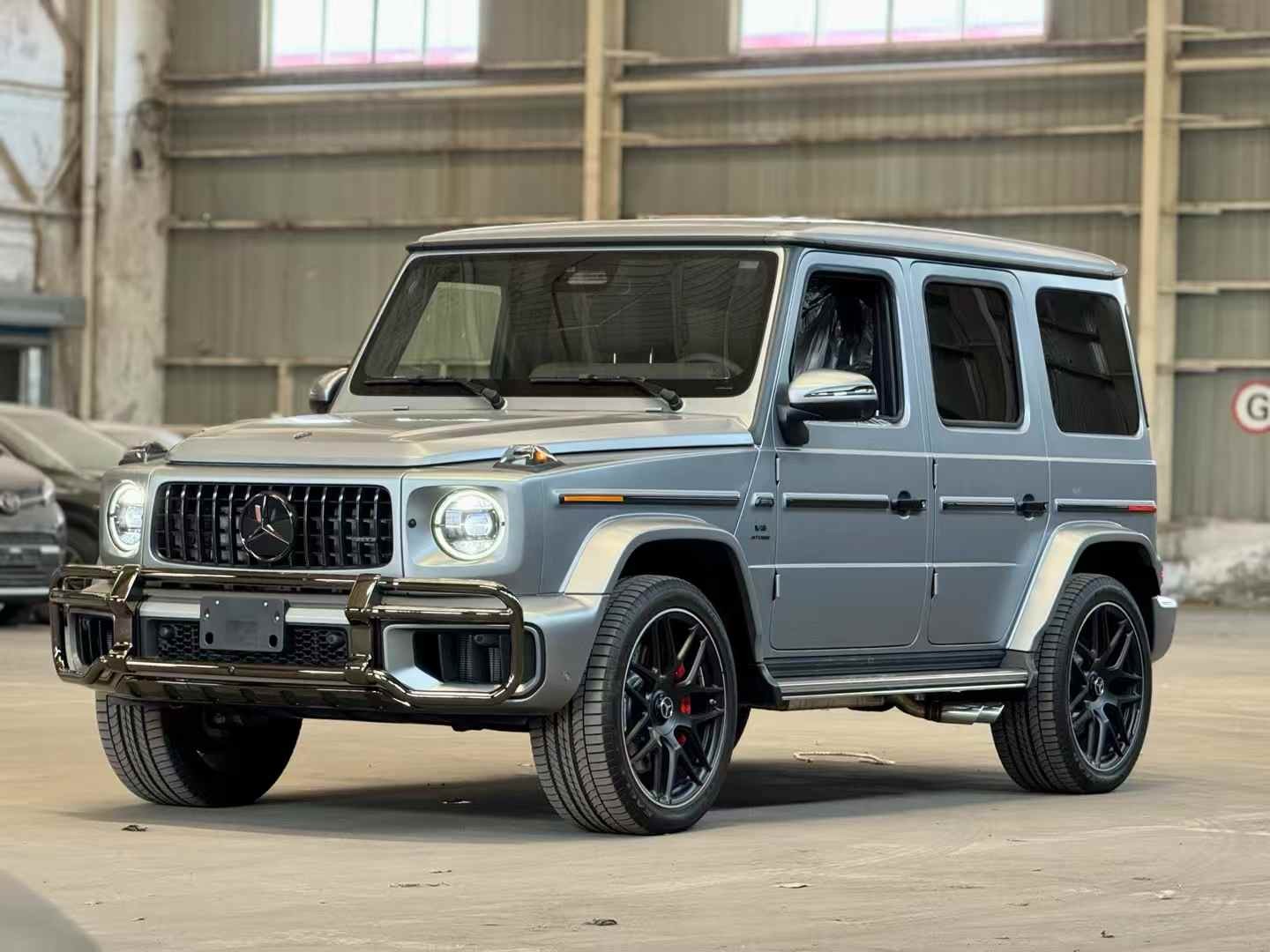 2024款奔驰G63加版现车配置齐全国六排放 欢迎致电咨询