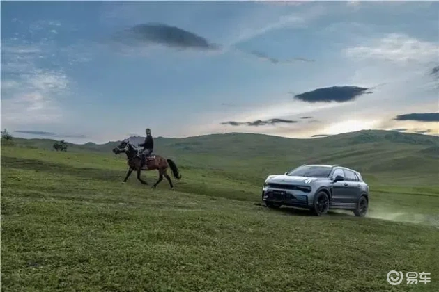 领克01：自驾必备，满满安全感